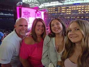 Ed Sheeran: LOOP Tour