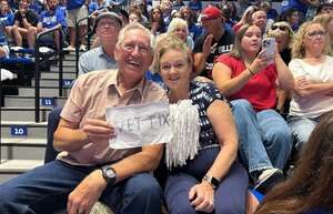 Kentucky Wildcats Women's Volleyball vs. Louisville Cardinals Women's Volleyball