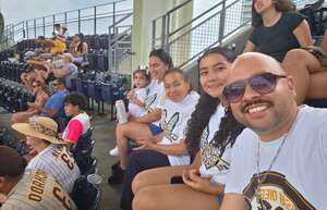 San Diego Padres - MLB vs Arizona Diamondbacks