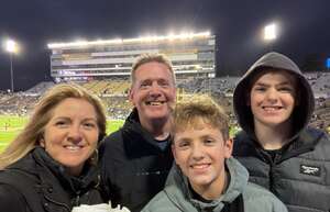 Purdue Boilermakers - NCAA Football vs Washington Huskies