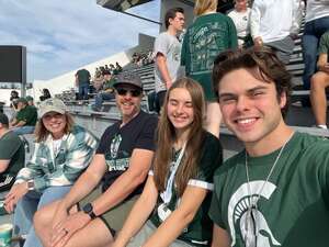 Michigan State Spartans - NCAA Football vs Illinois Fighting Illini