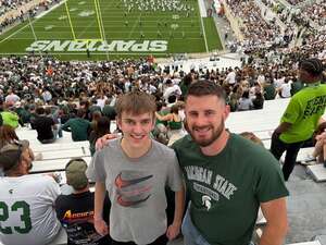 Michigan State Spartans - NCAA Football vs Illinois Fighting Illini