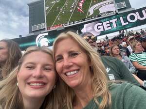 Michigan State Spartans - NCAA Football vs Illinois Fighting Illini