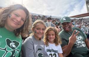 Michigan State Spartans - NCAA Football vs Illinois Fighting Illini