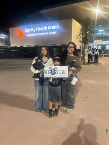 Disney On Ice presents Find Your Hero