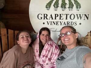 SAFARI TRAM RIDE & GIRAFFE EXP PLUS LUNCH/DINNER