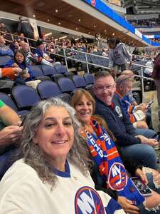 New York Islanders - NHL vs Vancouver Canucks