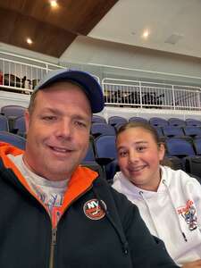 New York Islanders - NHL vs Vancouver Canucks