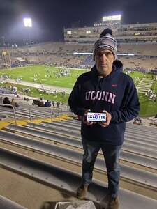 UConn Huskies - NCAA Football vs UMass Minutemen